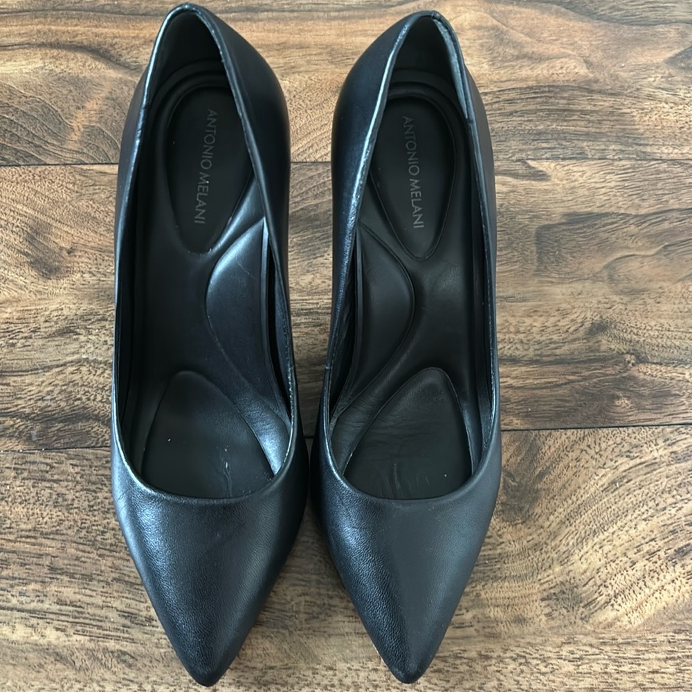 Black heel